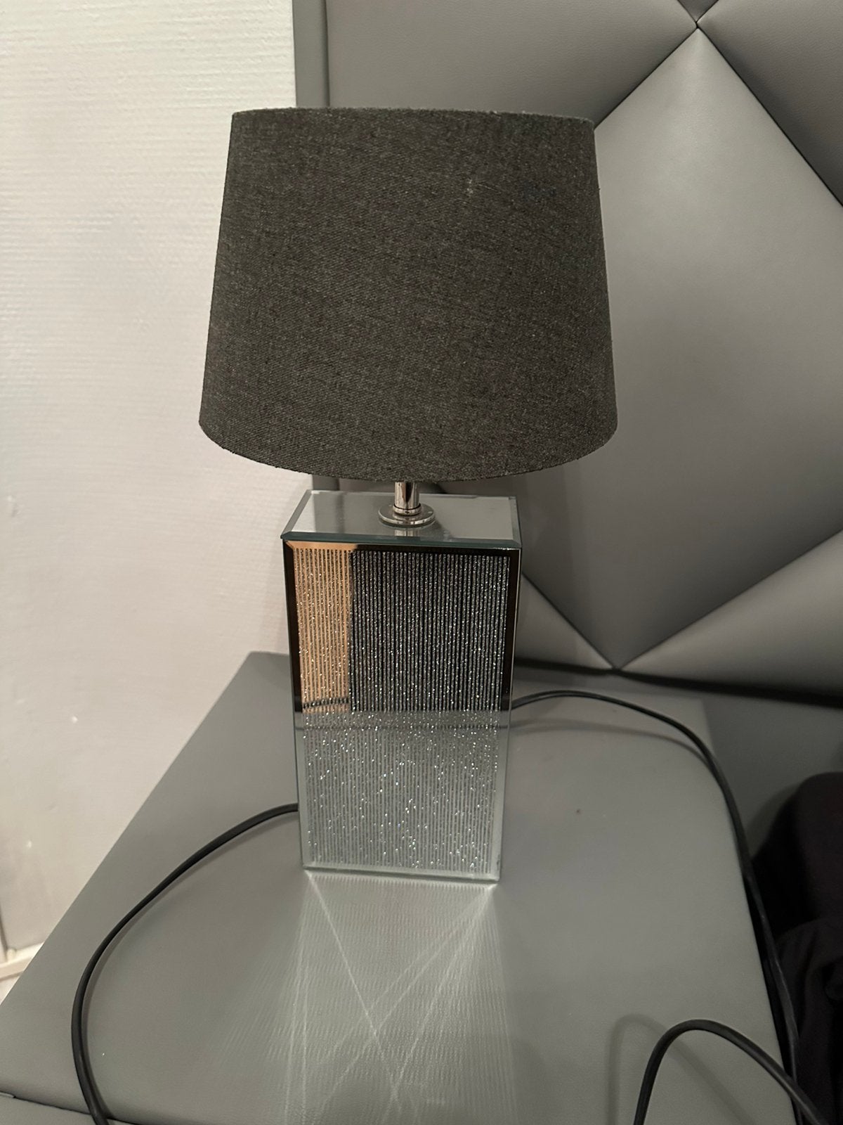 moderne tafellamp, Ophalen, Zo goed als nieuw, Met schakelaar, Modern