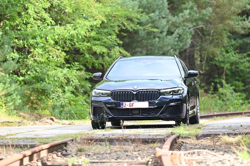 BMW M 530e LCI Touring - 09/2024 - Topstaat !, Automaat, 215 kW, Achterwielaandrijving, 1995 cc