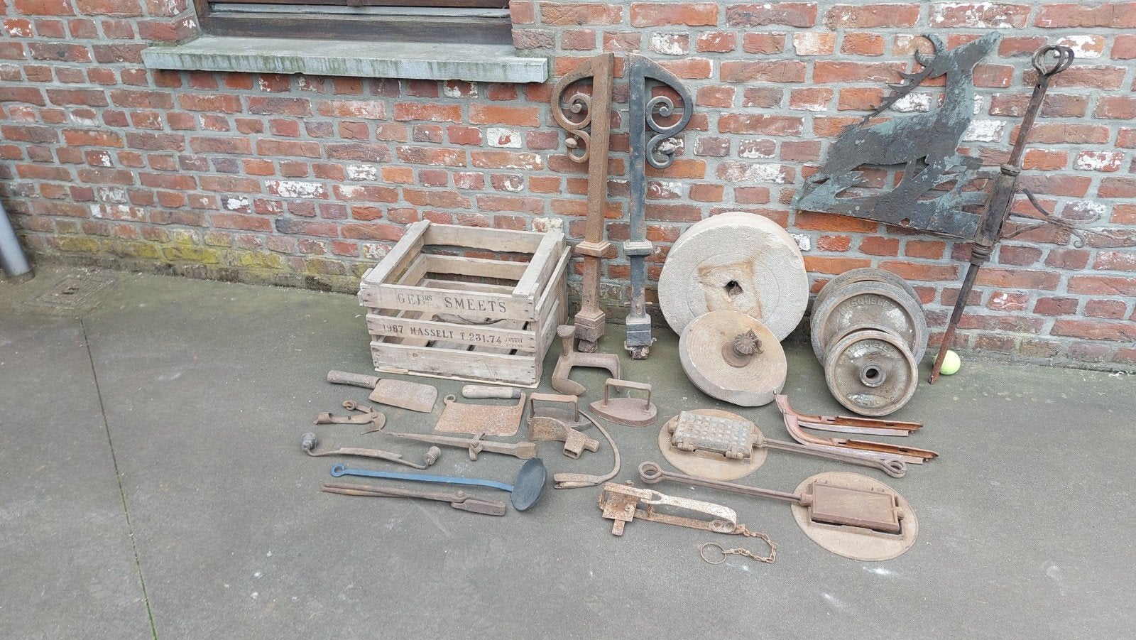 Oude spullen, Ophalen