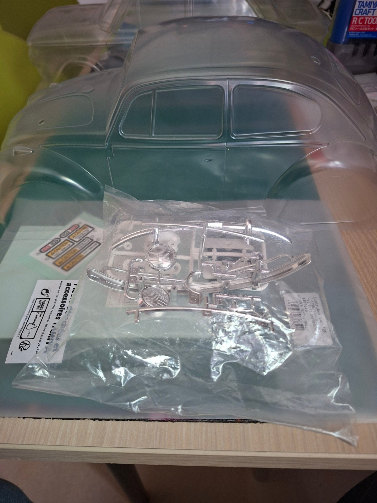 Nieuwe Tamiya Vw beetle met raamstickers en chroomset., Ophalen of Verzenden, Nieuw, Overige schalen, Onderdeel