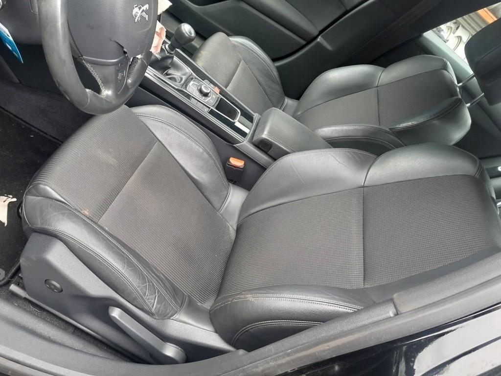 STOEL LINKS VOOR Peugeot 508 (8D) (01-2010/12-2018), Gebruikt, Peugeot