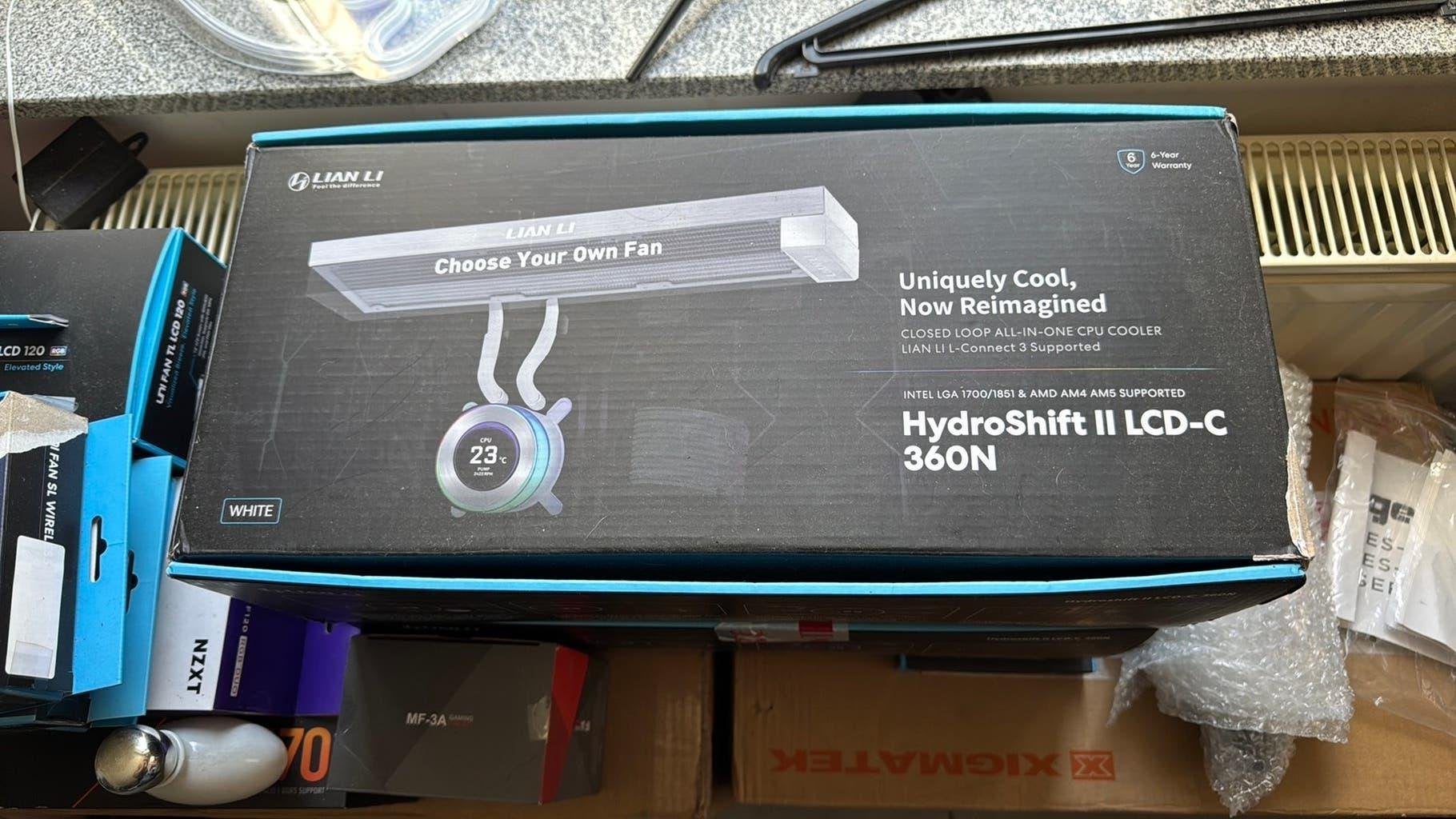 Lian Li Hydroshift II LCD-C 360N Fanless (blanc), Informatique & Logiciels, Enlèvement ou Envoi, Reconditionné, Refroidisseur ordinateur à eau
