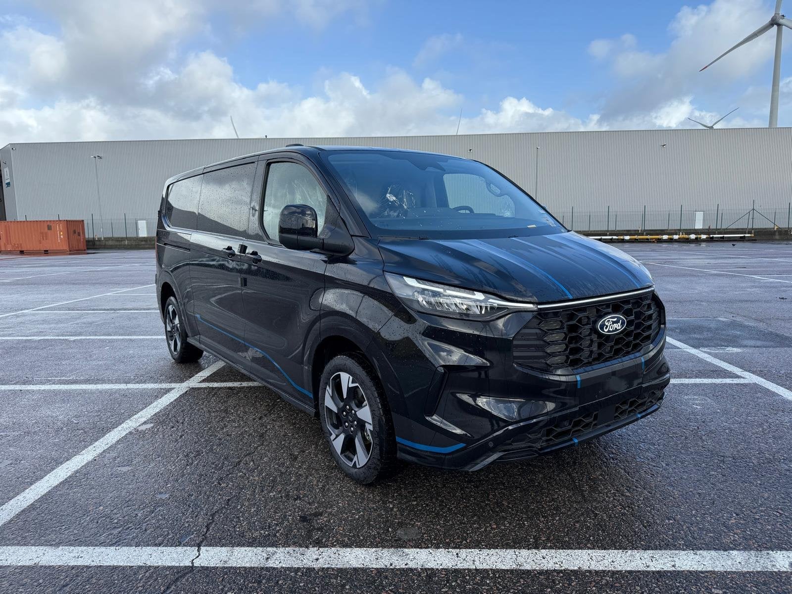 Ford Transit Custom SPORT 320 2.0 TDCI L2H1 NIEUW 5 jaar fab, Autos, Achat, Euro 6, Entreprise, 3 places