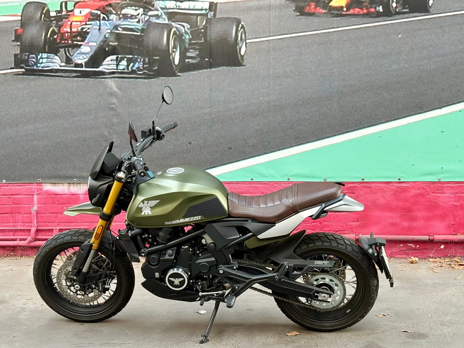 2024 | Moto Morini Seiemmezzo SCR 650, Motoren, 2 cilinders, Occasion, ABS, Particulier