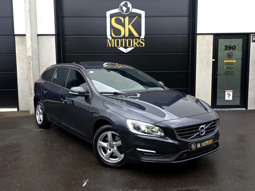 V60 D3 150PK Automaat Euro 6b Xenon Leder Open Dak Camera, Auto's, Volvo, Bedrijf, Te koop, V60, ABS, Achteruitrijcamera, Airbags
