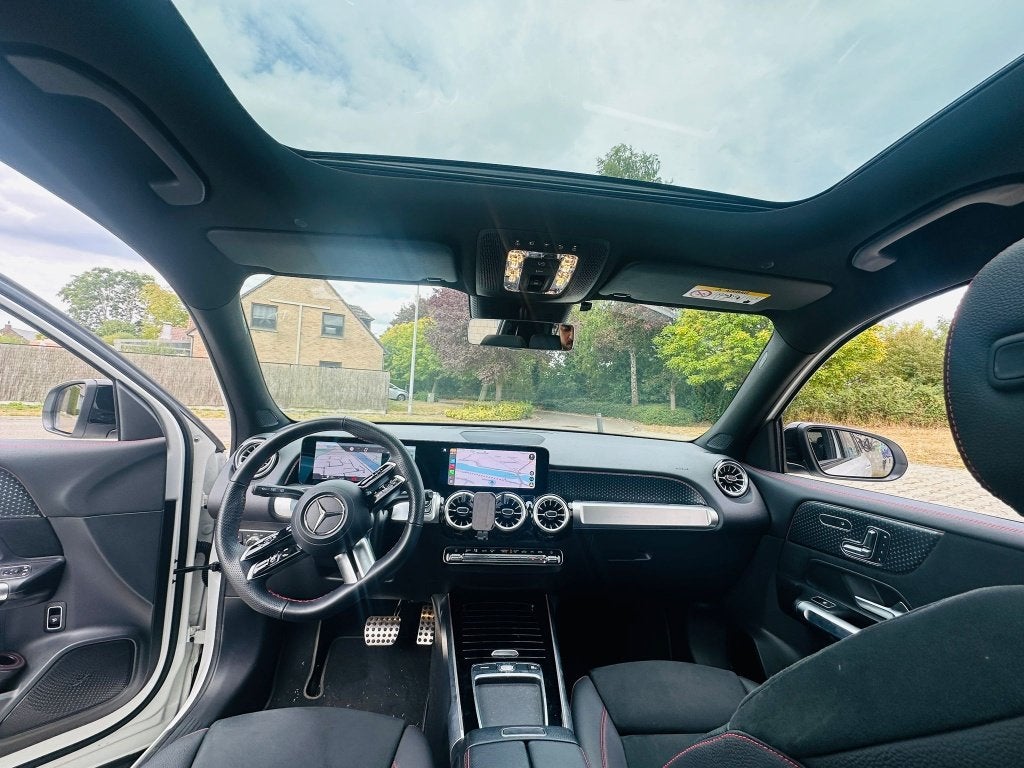 Mercedes GLB 180, Autos, Achat, Euro 6, Noir, 5 portes