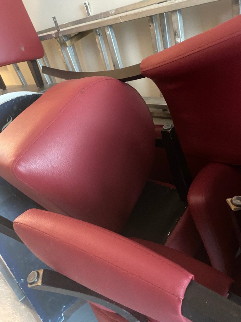 Chaise horeca, Maison & Meubles, Chaises, Rouge, Comme neuf, Enlèvement, Cinq, Six Chaises ou plus