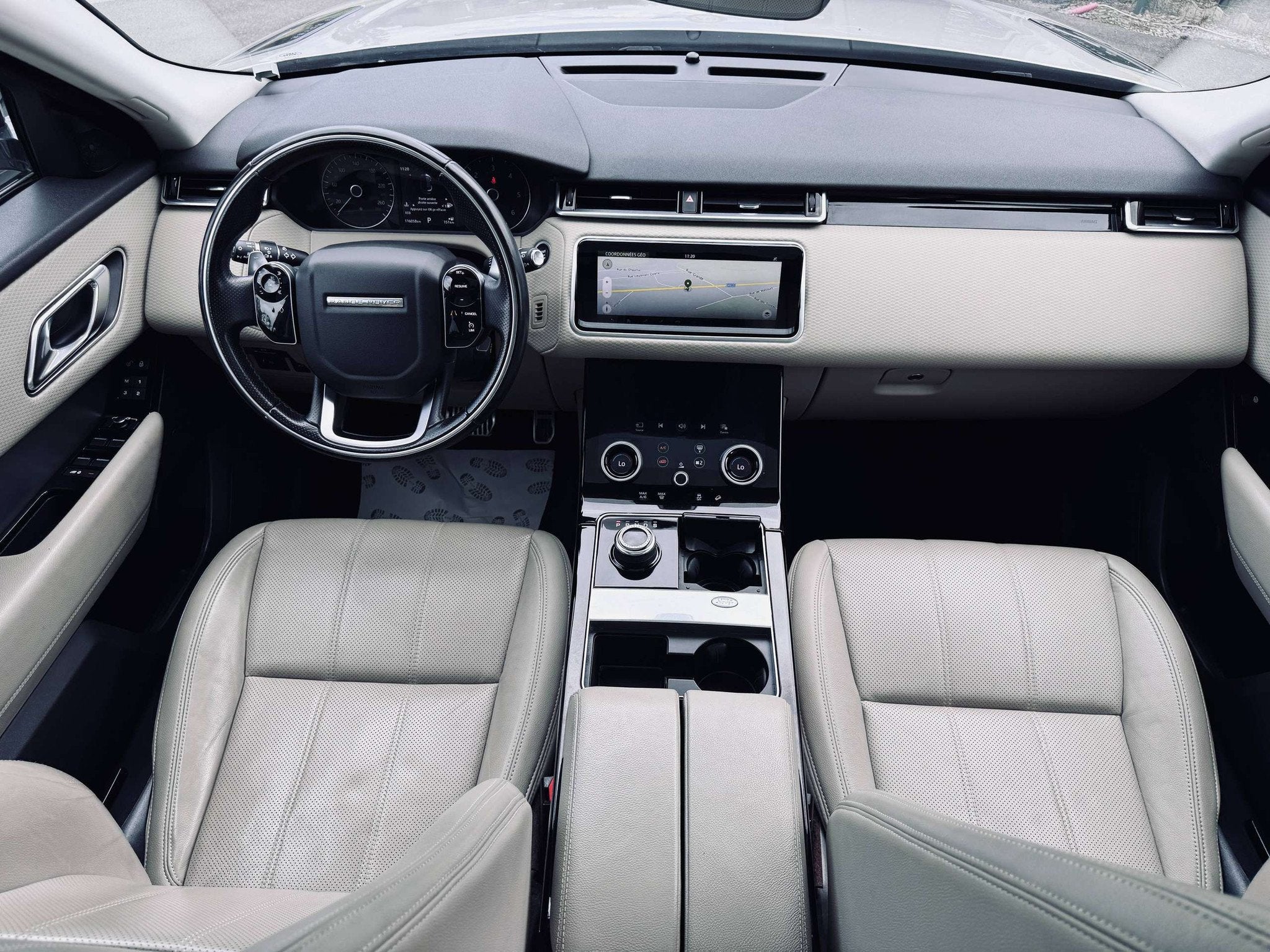 Land Rover Range Rover Velar Velar 2.0 TD4 R-Dynamic, Full A, Auto's, Land Rover, Automaat, 4 cilinders, Range Rover Velar, Leder