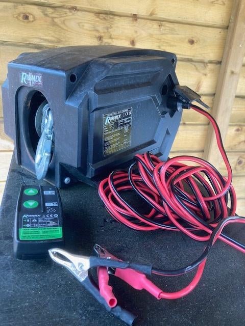 Electrische lier 12V draadloze afstandbediening, Enlèvement, Utilisé, Électrique