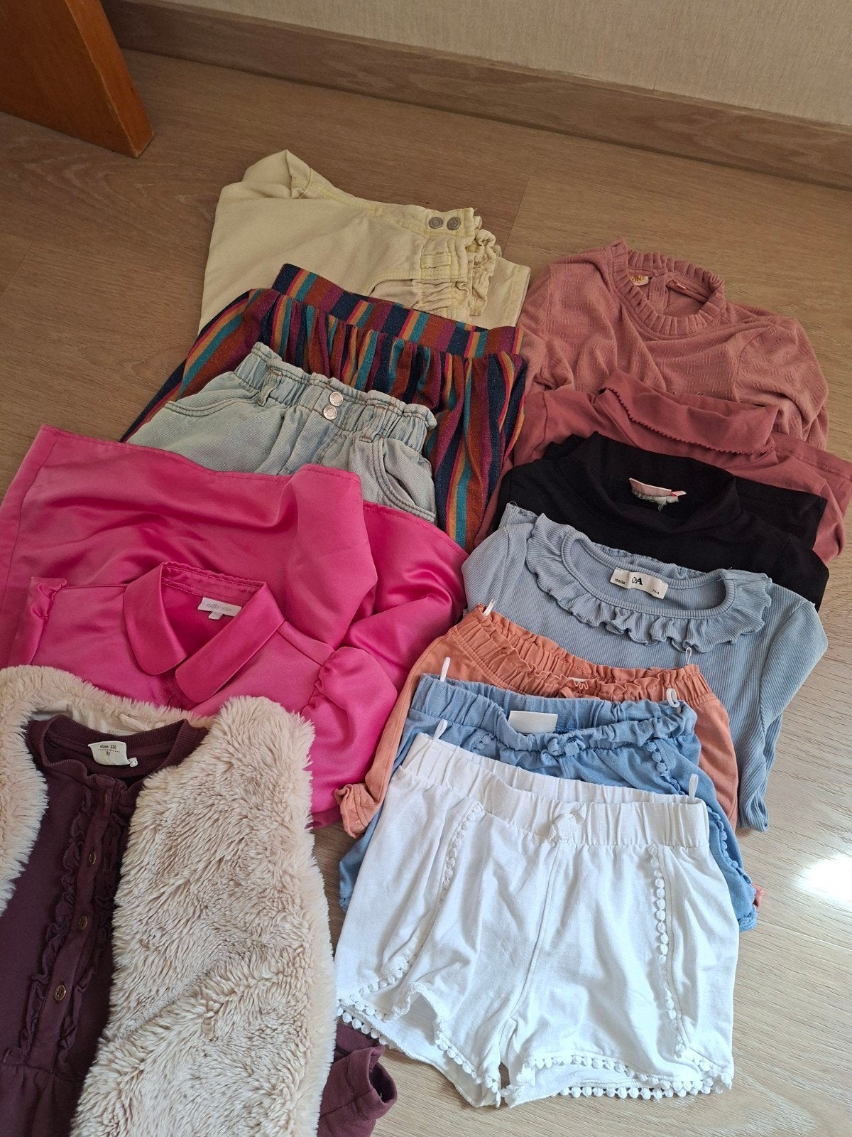 Pakket meisjeskleding maat 116 en 122. Someone , mila star ., Kinderen en Baby's, Ophalen