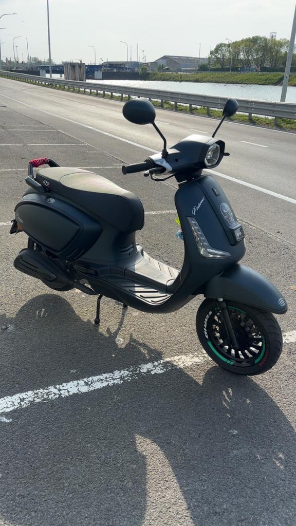 Gts Palermo, Fietsen en Brommers, Ophalen, Benzine, 50 cc, Klasse B (45 km/u)