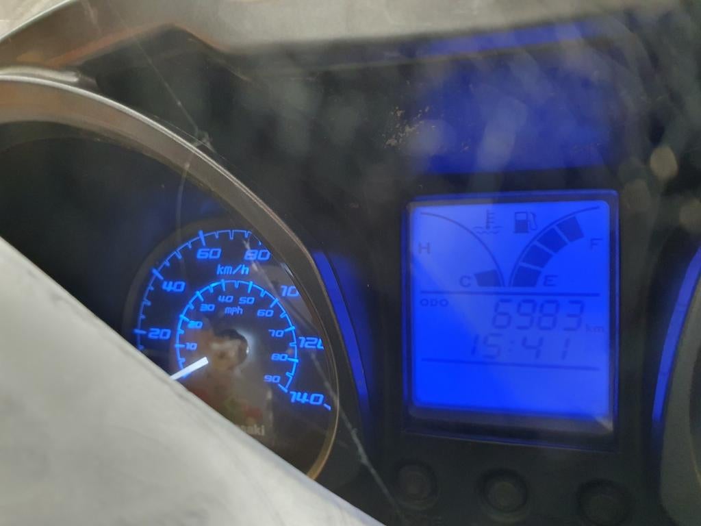 Moto scooter kawazaki 125cc bwj 12/2018, Particulier