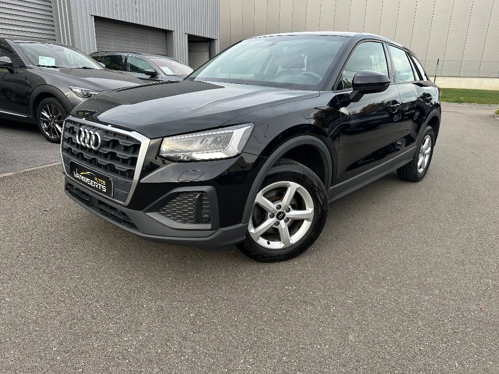 Audi Q2, benzine, 2022, CARPLAY-ANDROID/ CAMERA/ VIRTUAL, Auto's, Voorwielaandrijving, Stof, Zwart, Bedrijf