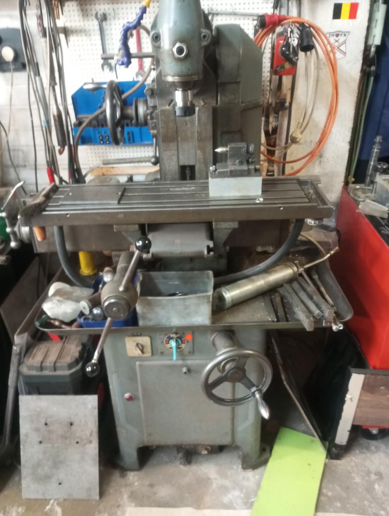 freesmachine, Doe-het-zelf en Bouw, Gereedschap | Schuurmachines, Ophalen, Gebruikt, 1200 watt of meer, Overige typen