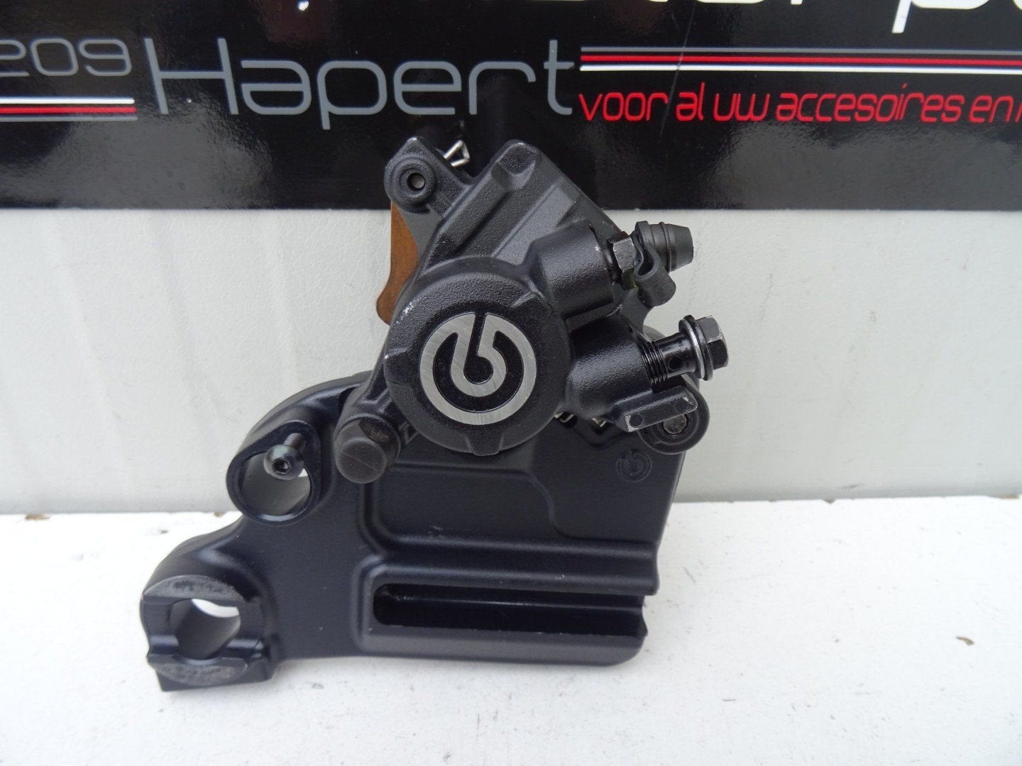 Brembo Achter Remklauw Aprilia Tuareg 660 2022-2023-2024 >, Gebruikt, -, -, Ophalen of Verzenden
