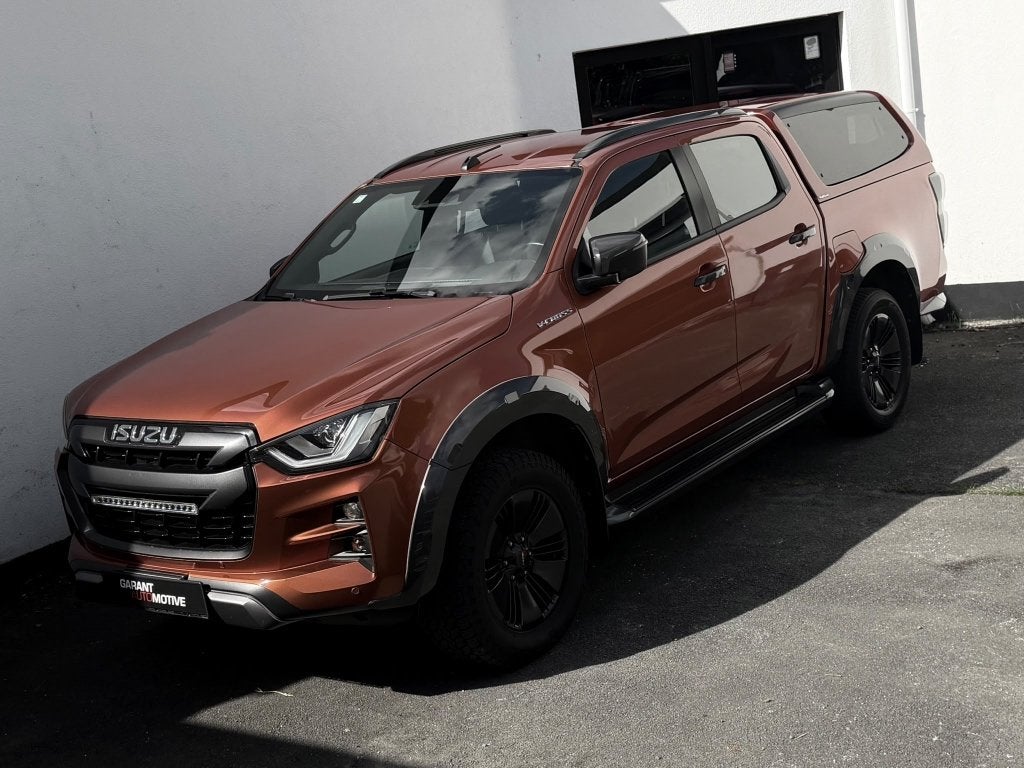 ISUZU D-Max 1.9 T. D 4WD V-Cross SPORT €26025 EX BTW / HTVA, Auto's, Automaat, Dealer onderhouden, https://public.car-pass.be/vhr/746f7f1a-d7b0-4236-9125-64dd832ef00e?lang=nl