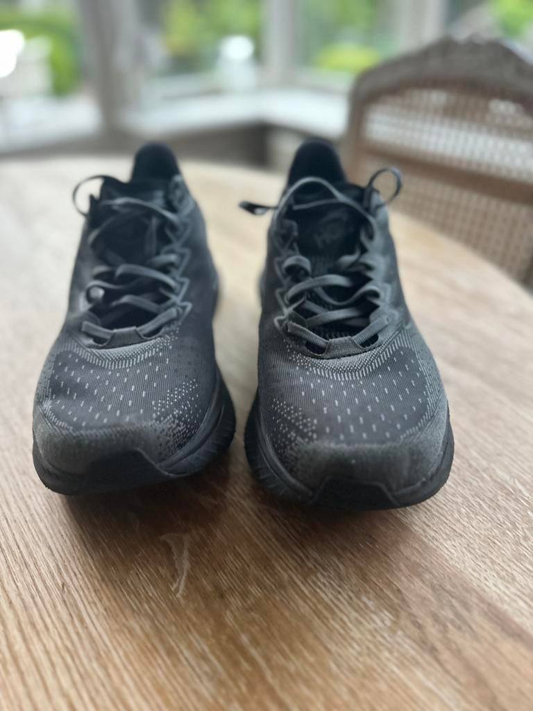 Hoka Mach6, Ophalen, Zo goed als nieuw