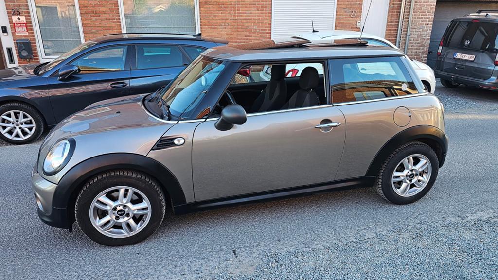 Mini Cooper 1.6L Benzin/106.000Km/Bj 2013/Euro6/Pano/Airco, Auto's, Mini, Bedrijf, Te koop, Cooper, ABS, Airbags, Airconditioning