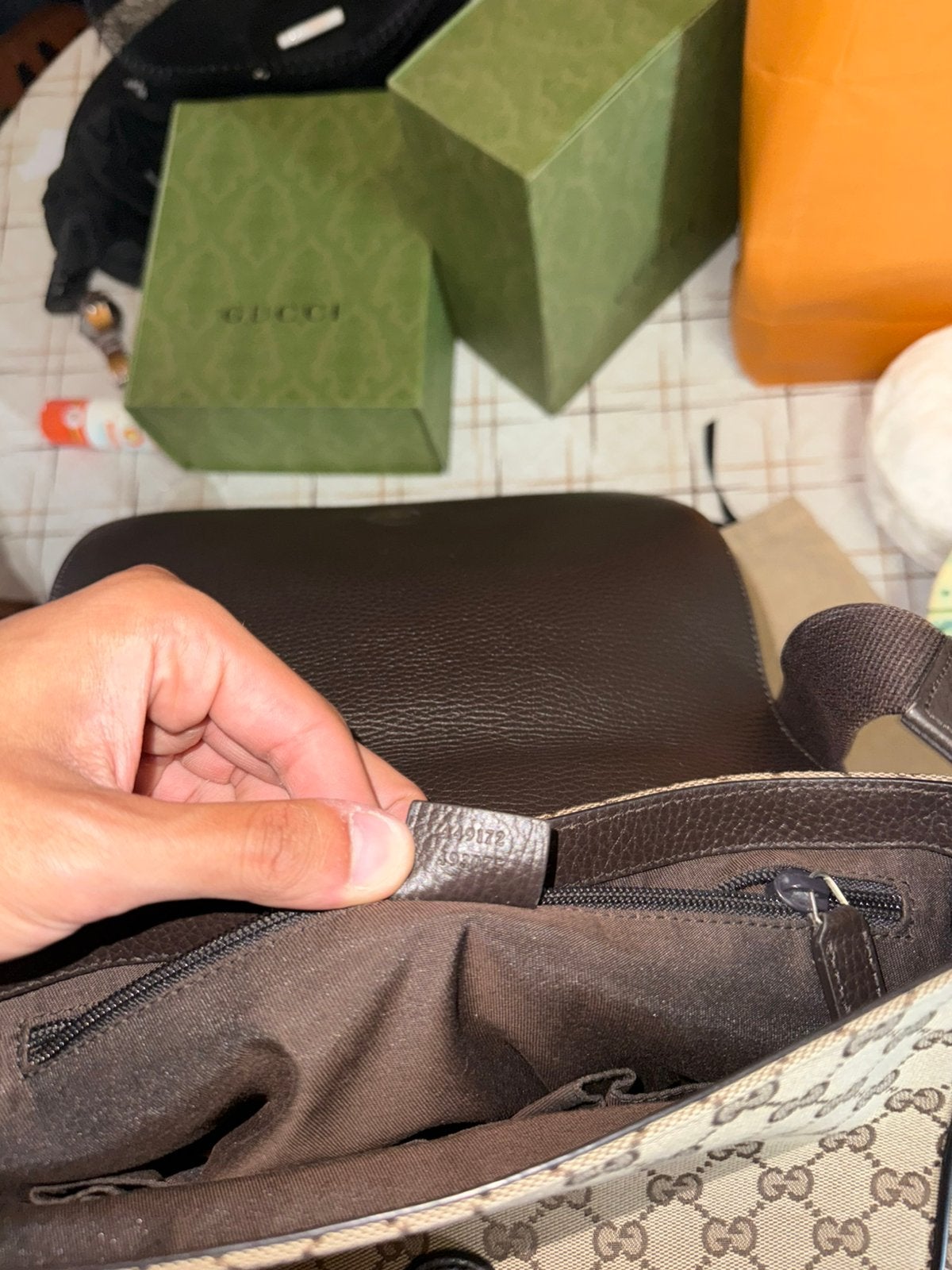 Saccoche gucci, Bijoux, Sacs & Beauté, Sacs | Sacs à bandoulière, Enlèvement ou Envoi, Comme neuf, Beige, Autres marques