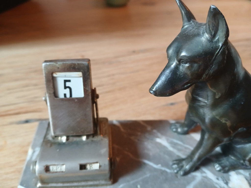 Art Deco / Franse volkskunst kistje., Enlèvement ou Envoi