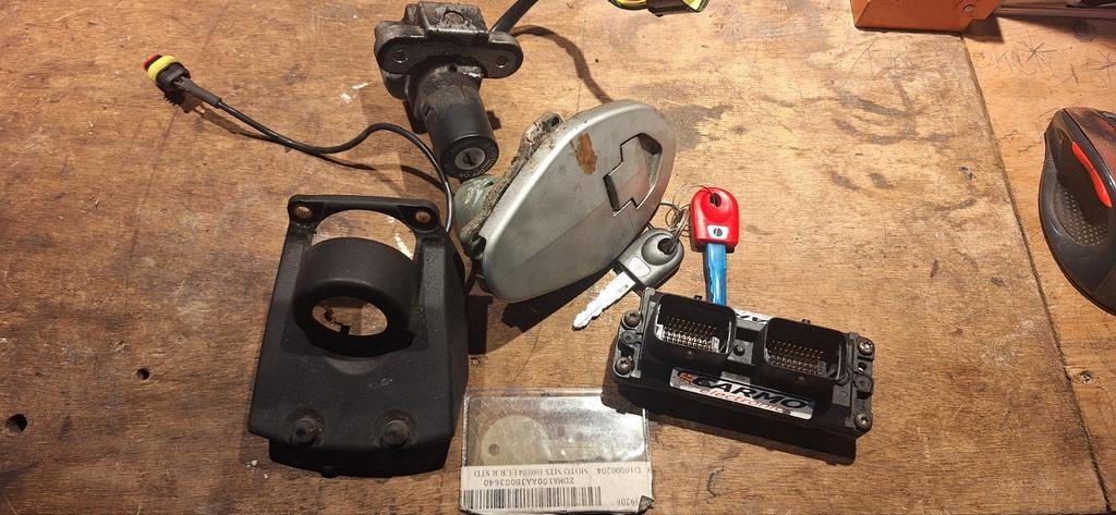 Sloten set Carmo ECU Ducati Multistrada 1000ds, Motoren, Ophalen of Verzenden