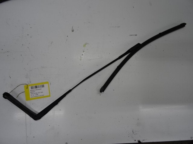 RUITENWISSERARM RECHTS VOOR Audi A4 Avant (B8), Gebruikt, Audi