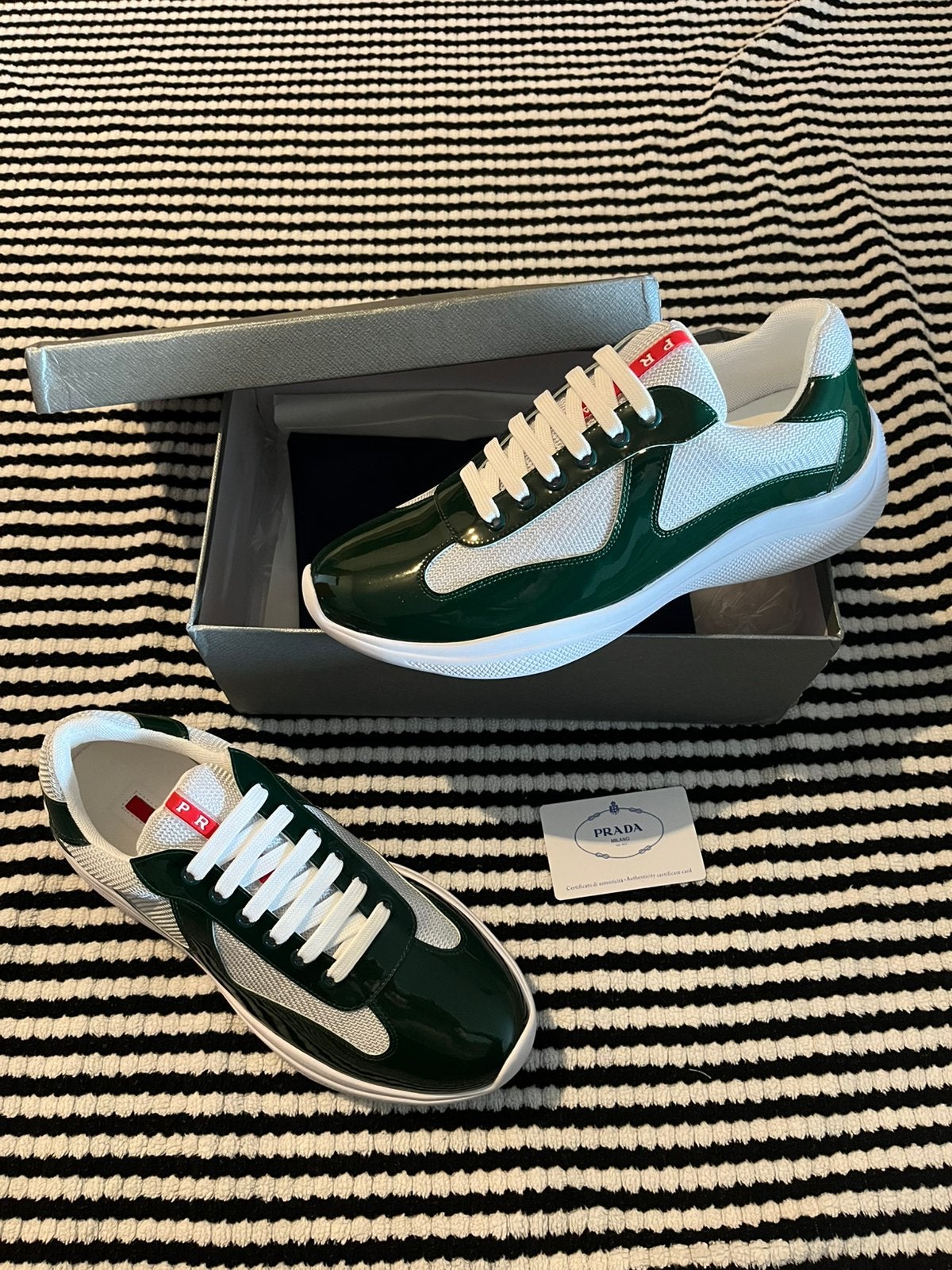 Prada cup, Kleding | Dames, Schoenen, Ophalen, Zo goed als nieuw, Groen