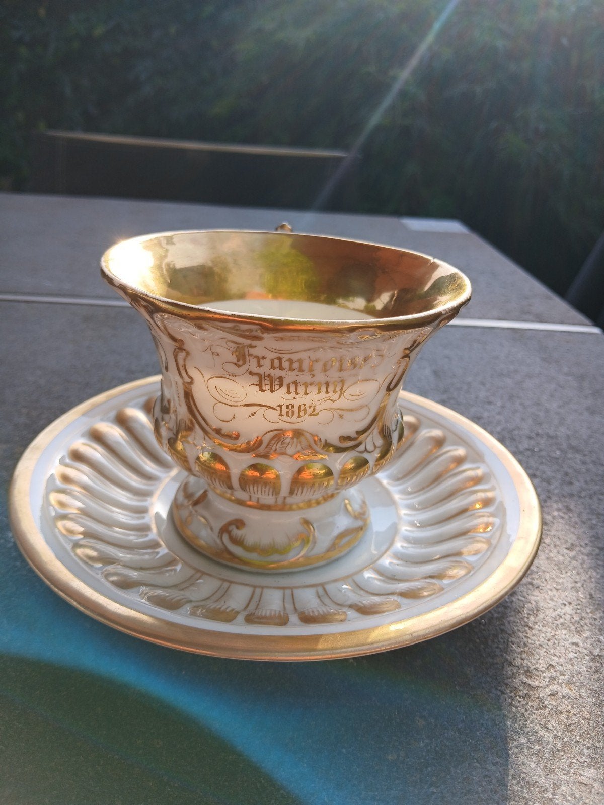 Tasse et sous tasse 1892, Utilisé