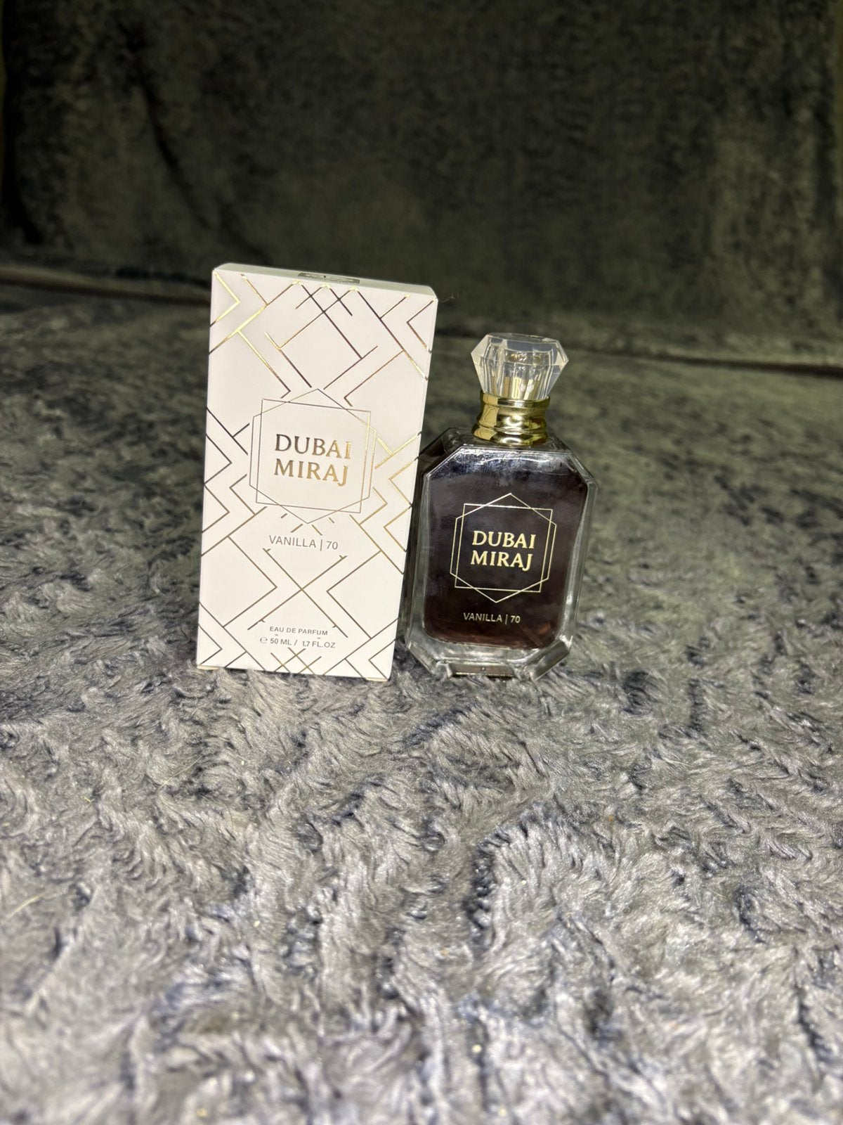 Dubai Miraj — Vanille | 70 Eau de parfum (50 ml), Envoi, Comme neuf
