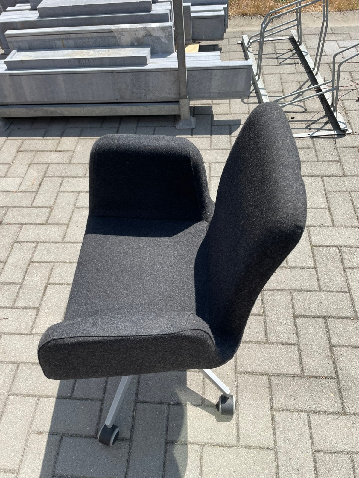 Bureau stoel grijs stof, Huis en Inrichting, Stoelen, Ophalen, Zo goed als nieuw, Grijs, Stof