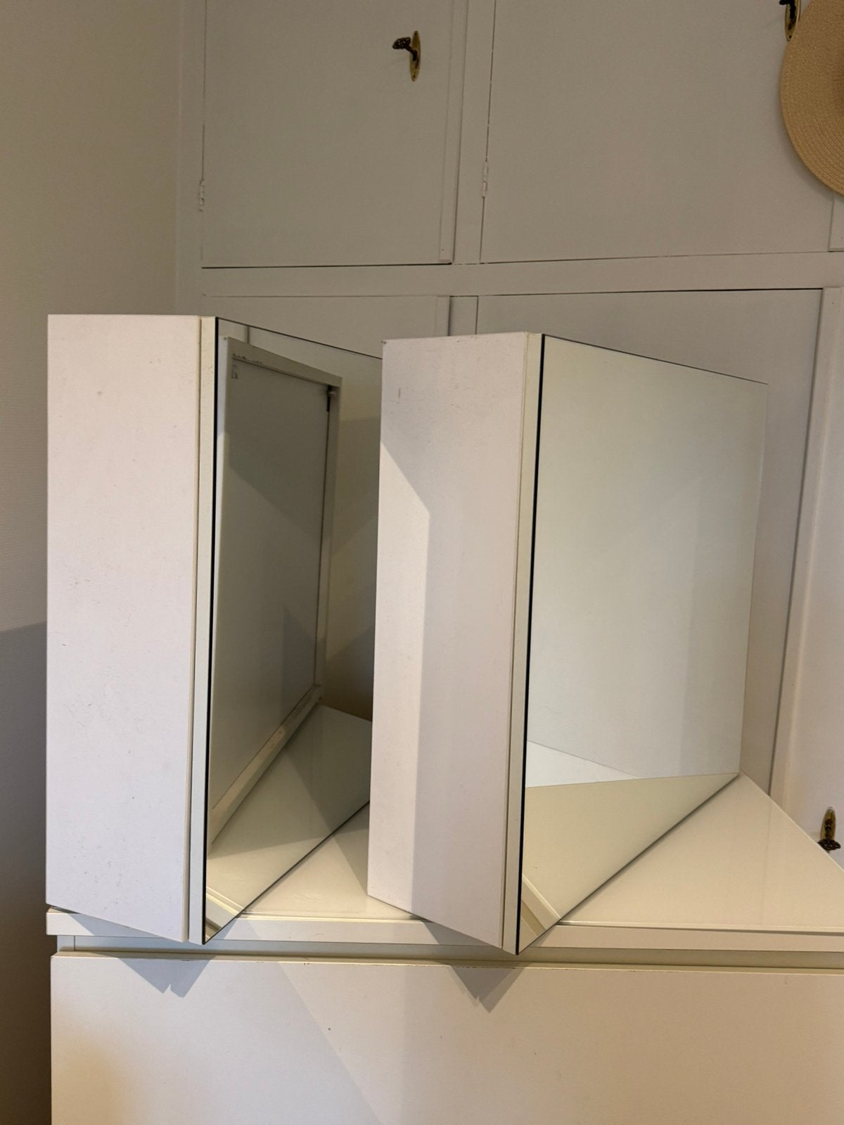 Spiegelkastje 2 stuks, Ophalen, Gebruikt, Spiegelkast