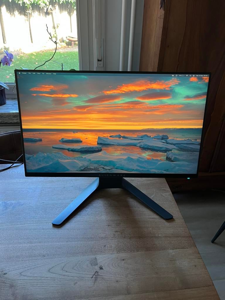 Dell Alienware scherm 25”, Computers en Software, Gebruikt, In hoogte verstelbaar, Full HD, Onbekend