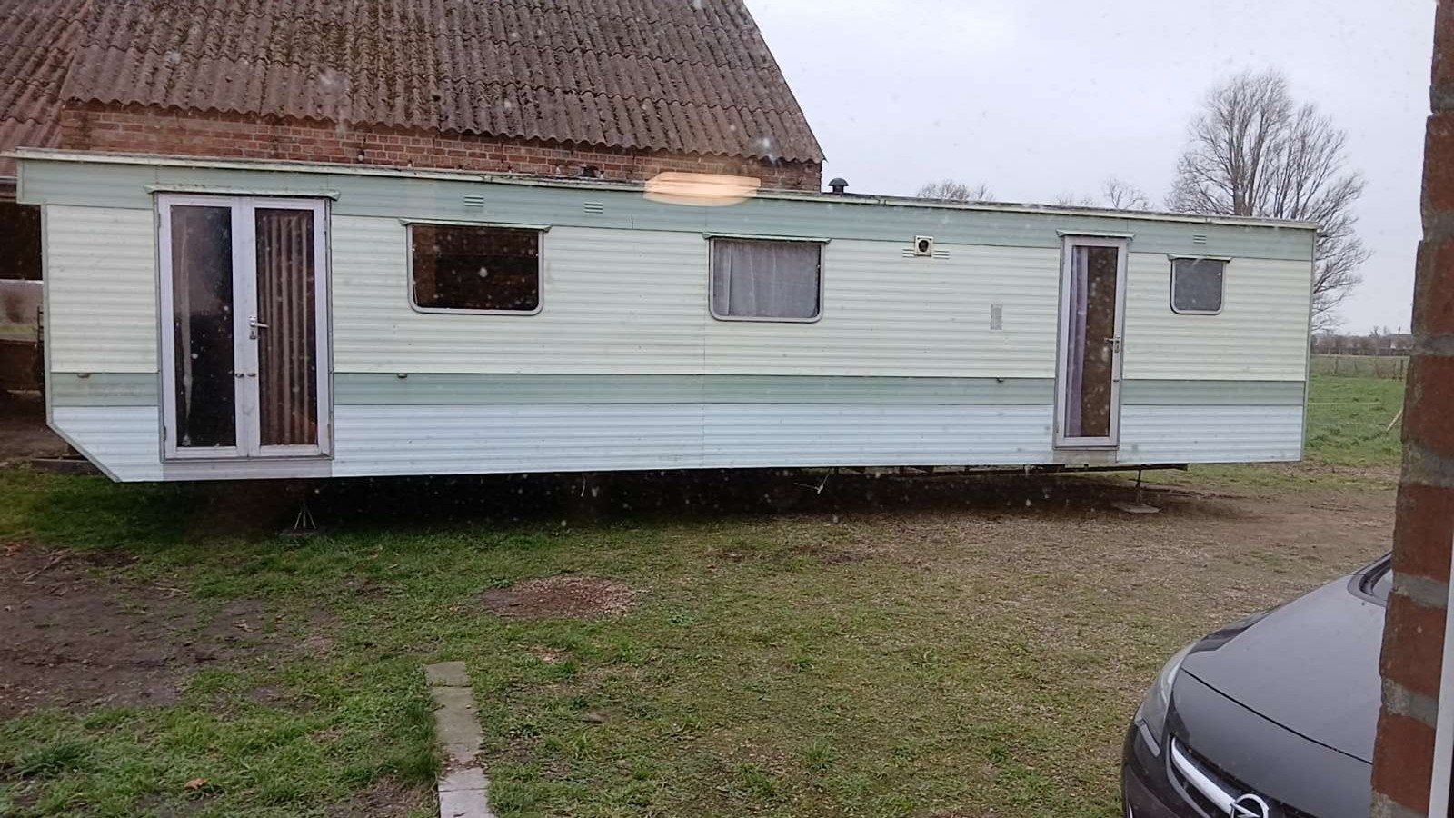 Stacaravan, Ophalen