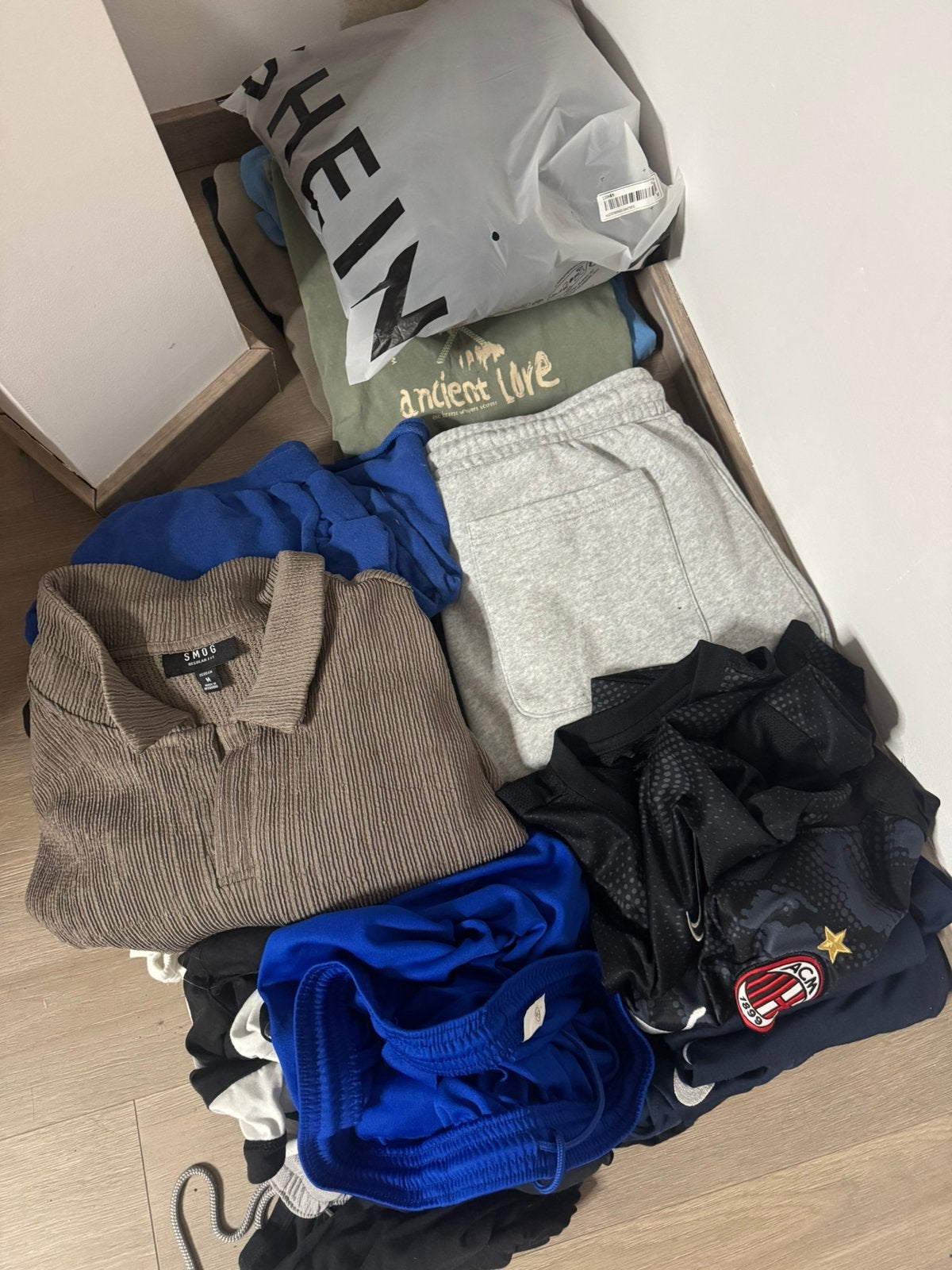 Nike Jordan Puma Zara kledingset van het merk Shein, Ophalen of Verzenden, Gedragen, Maat 48/50 (M)