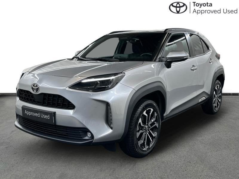 Toyota Yaris Cross Active Plus | Winter & Park P, Autos, Toyota, Achat, Euro 6, Autres couleurs, Noir