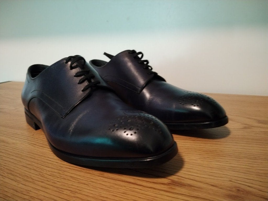 Chaussures de bureau Bally Switzerland taille 41.5, Enlèvement ou Envoi, Chaussures à lacets, Comme neuf, Bleu