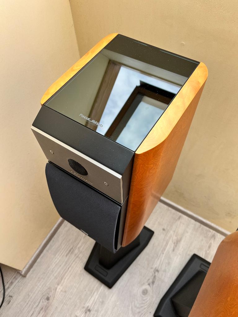 Focal Electra 907 BE Limited Edition + Stands, Audio, Tv en Foto, Luidsprekerboxen, Ophalen, Gebruikt, Front, Rear of Stereo speakers