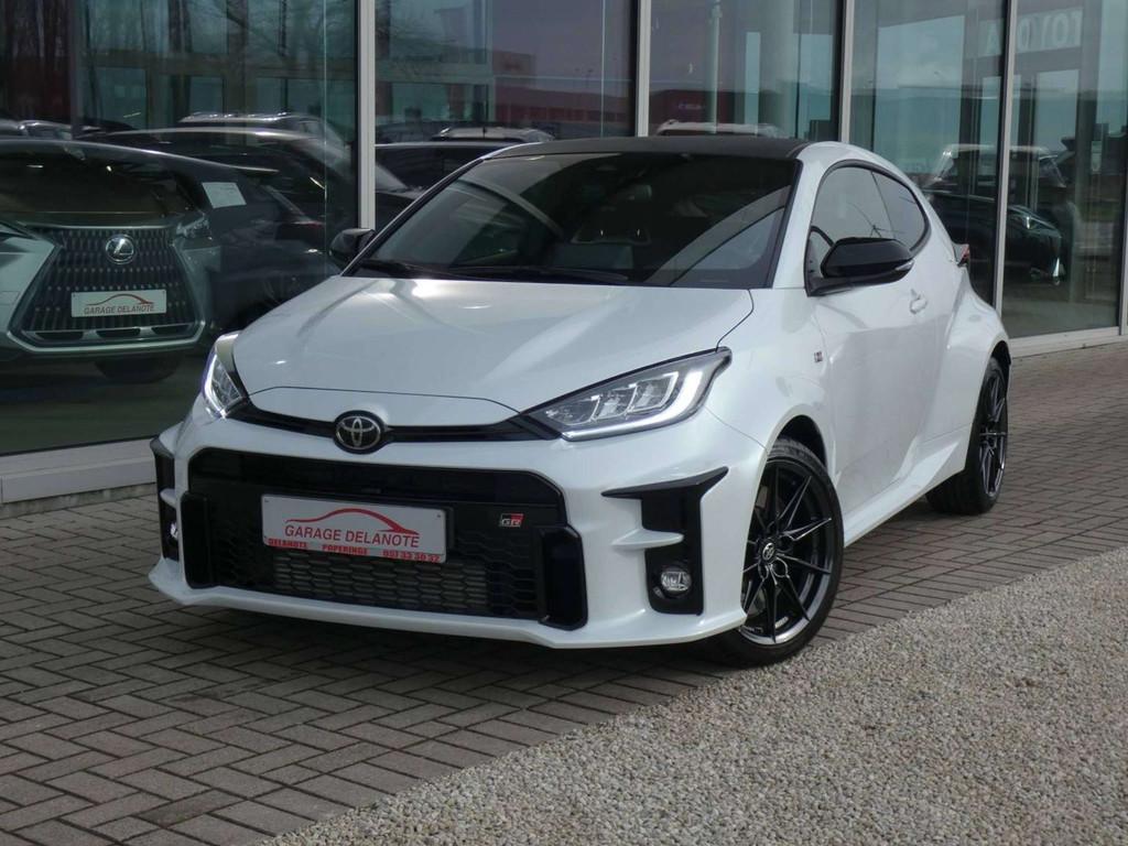 Toyota Yaris GR 1.6 Turbo 4x4 *High Performance* 261pk *2024, 1618 cc, 192 kW, Wit, Bedrijf