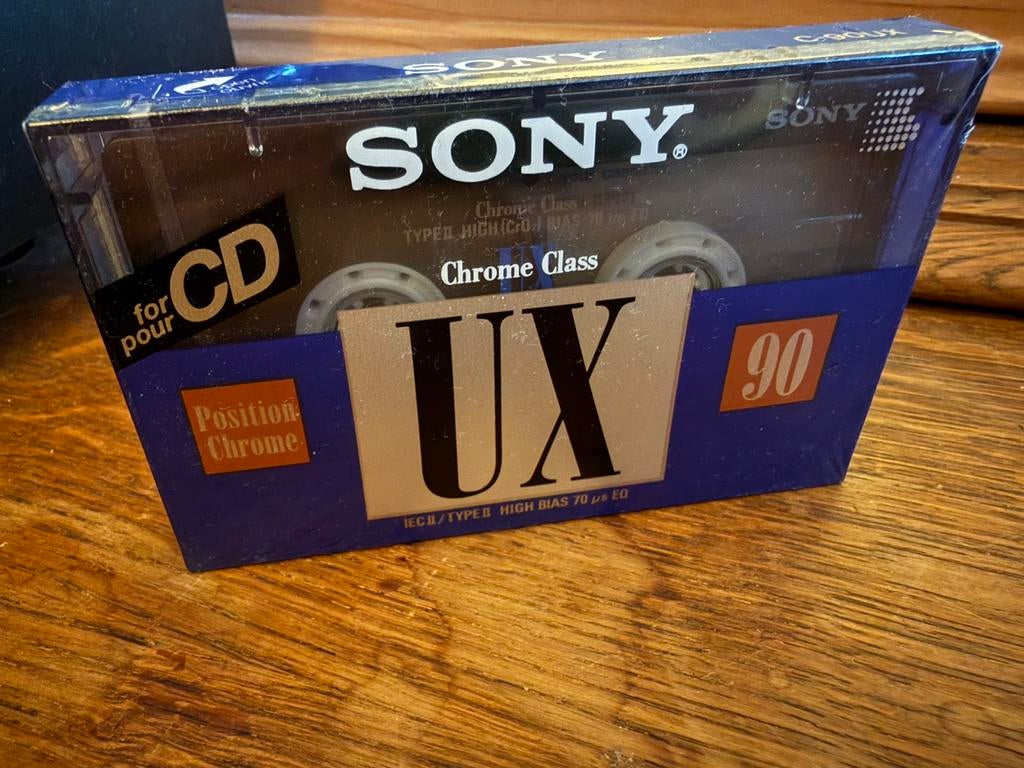 Sony, Enlèvement ou Envoi, Originale, Avec boîte de rangement, étagère ou coffret, Autres genres
