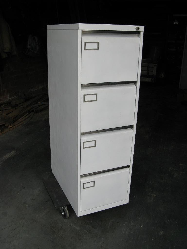 Stalen ladenkast - archiefkast hxbxd (cm) 135 x 44 x 71, Ophalen, Stalen kantoormeubel, Minder dan 50 cm, Gebruikt