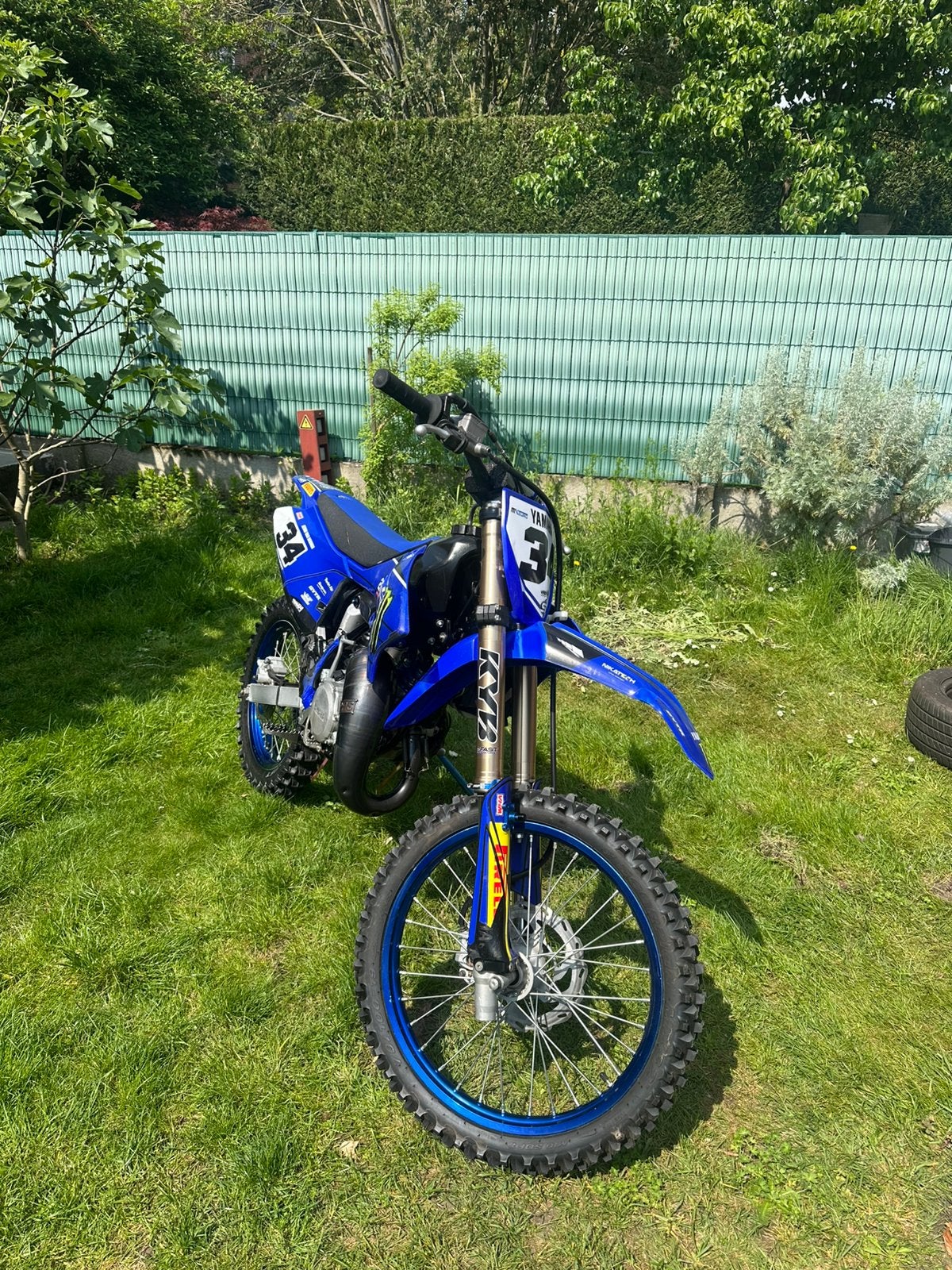 Yamaha YZ 85 2022, Vélos & Vélomoteurs, 85 cm³, Enlèvement ou Envoi, Yamaha, Comme neuf