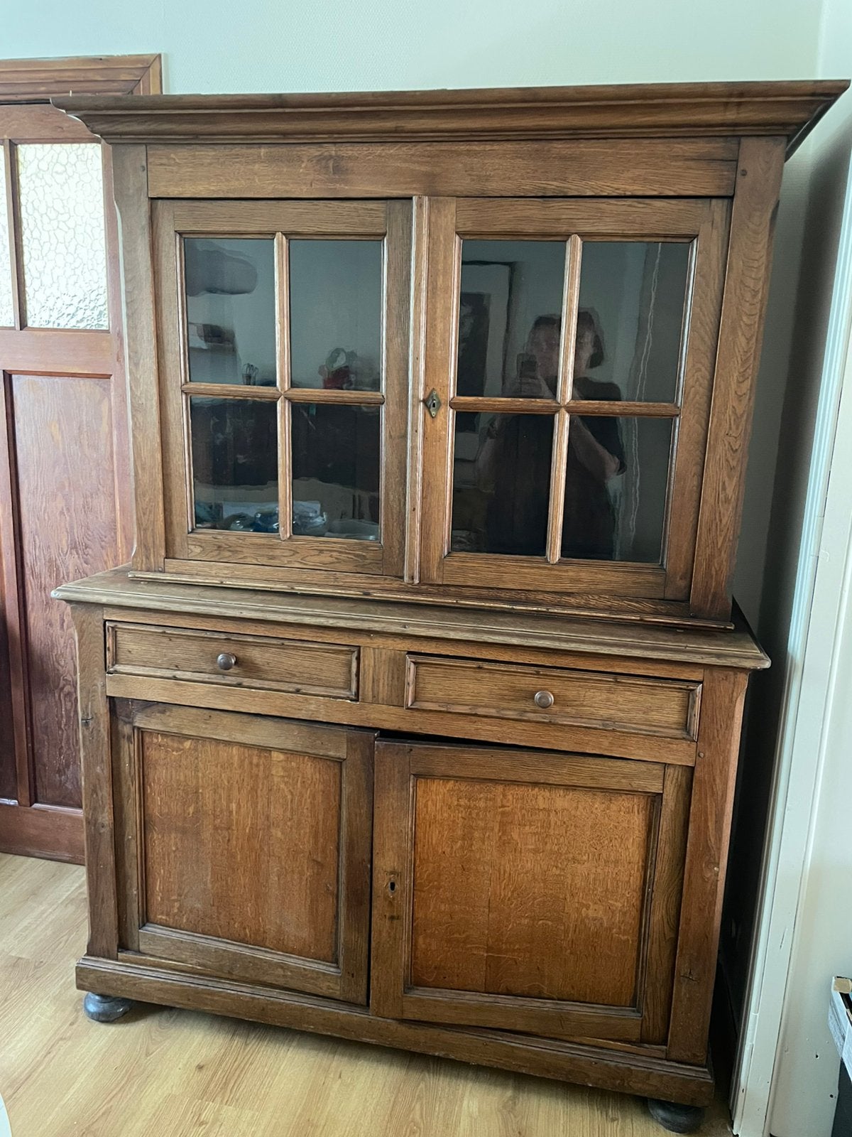Massief eiken buffetkast / servieskast, Huis en Inrichting, Ophalen, Gebruikt, Met lade(s), 150 tot 200 cm