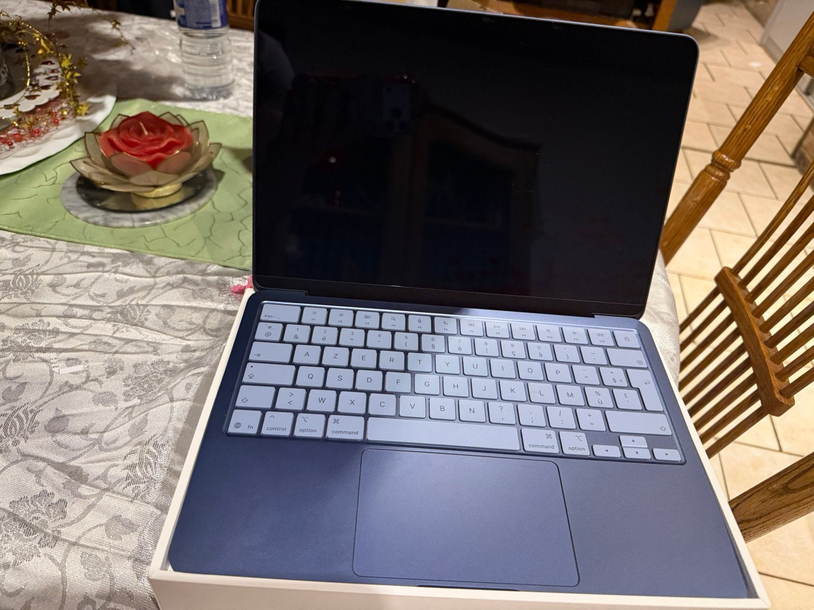 Macbook neo, Informatique & Logiciels, Apple Macbooks, Enlèvement, Comme neuf, MacBook