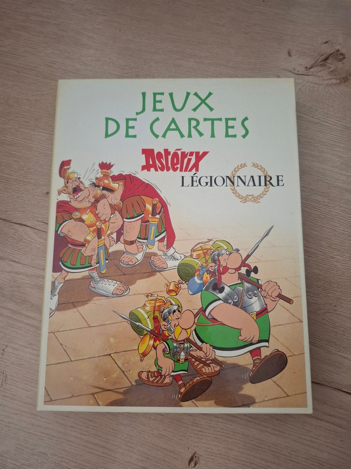 Astérix Atlas Jeu de Cartes Légionnaire Complet Tapis, Hobby & Loisirs créatifs, Jeux de société | Jeux de plateau, Enlèvement ou Envoi