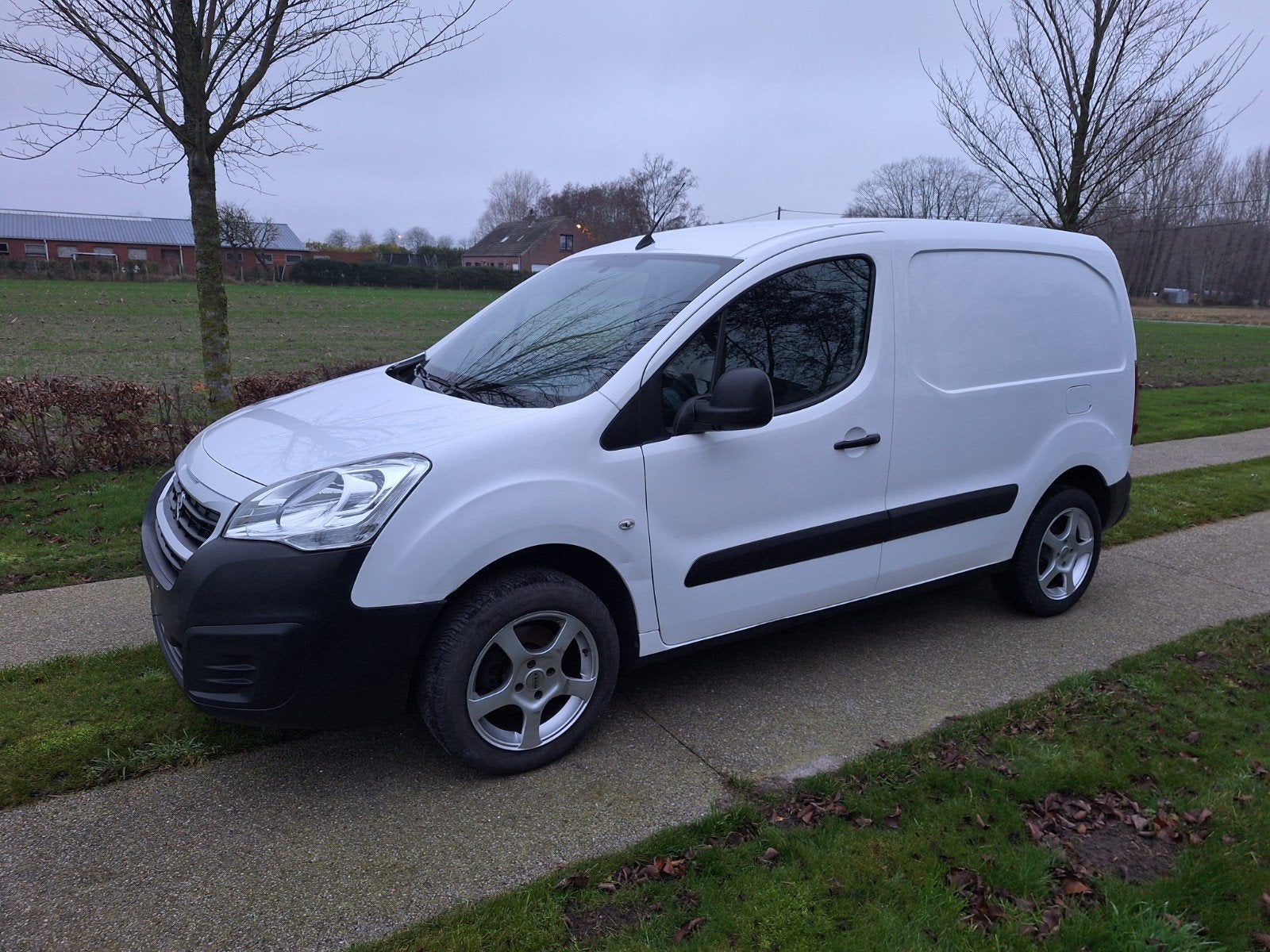Peugeot partner 1.6hdi, Autos, Achat, Euro 6, Diesel, Partner