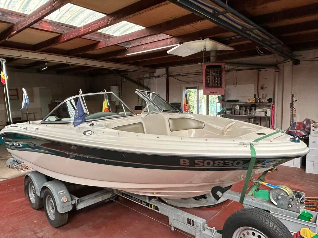 SEA-RAY 185, Watersport en Boten, Buiten- en Binnenboordmotoren, Ophalen, Gebruikt, Binnenboordmotor, Benzine