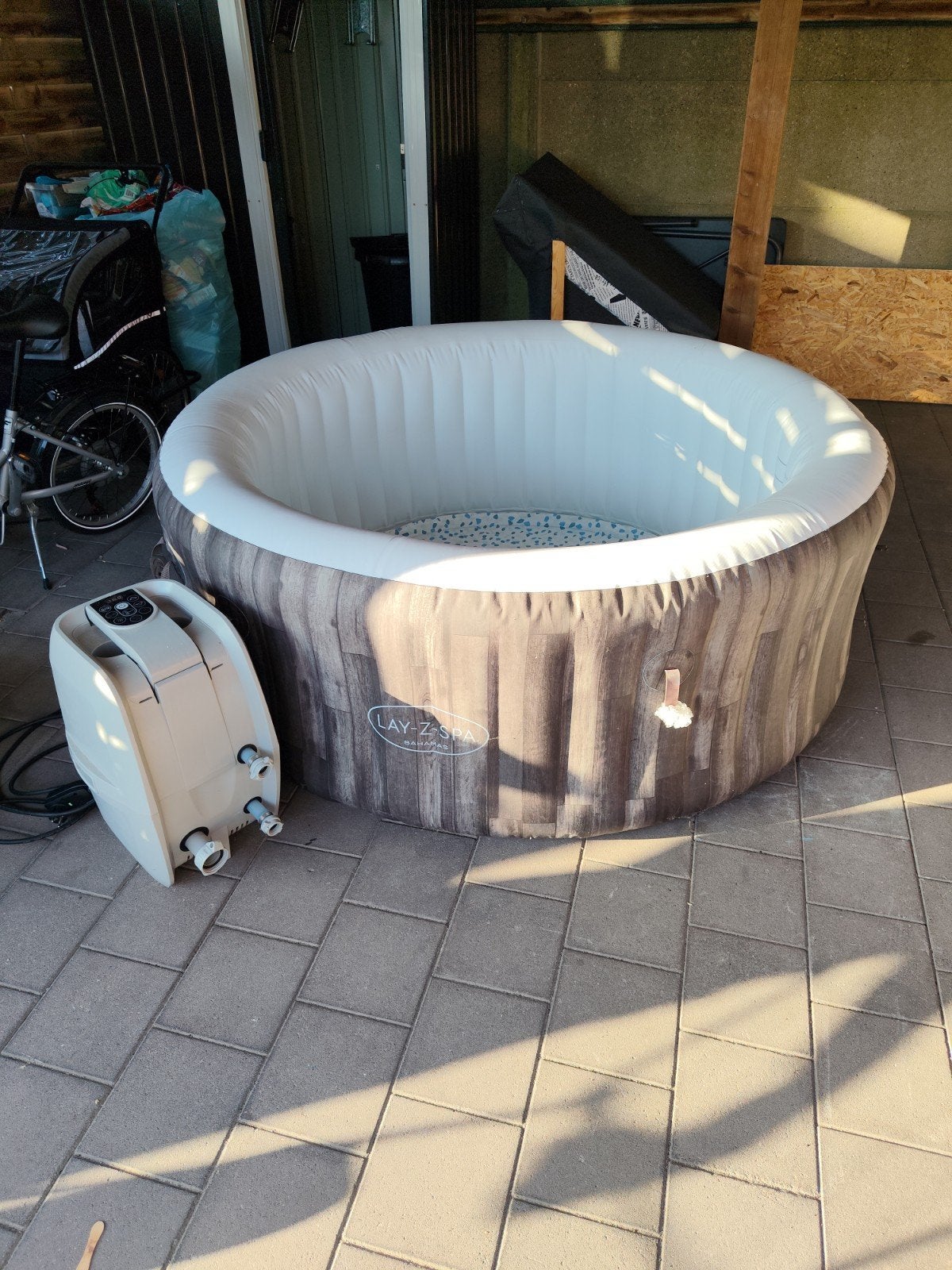 Jacuzzi Lazy spa Bahamas, Tuin en Terras, Ophalen, Zo goed als nieuw, Filter, Opblaasbaar