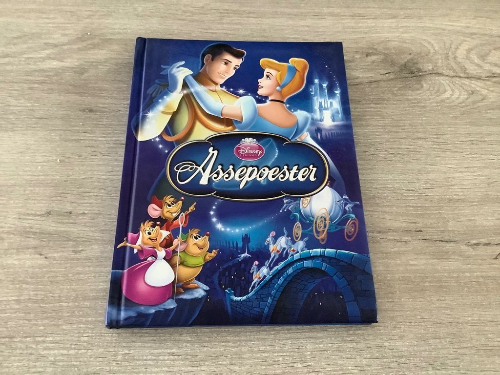 Livre de lecture Disney Cinderella, Garçon ou Fille, Enlèvement ou Envoi, Comme neuf, Contes (de fées)