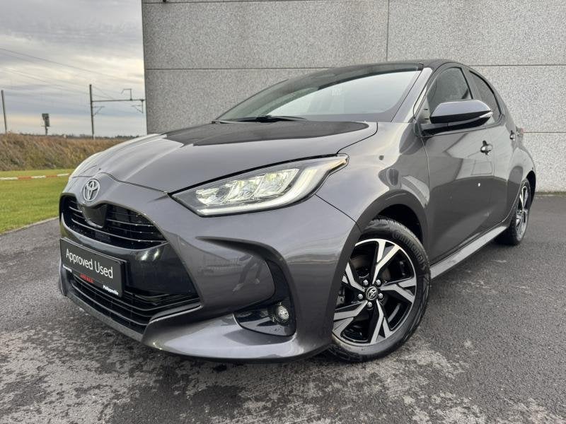 Toyota Yaris 1.5 TNGA HEV CVT Iconic, Automaat, 91 g/km, Overige kleuren, USB