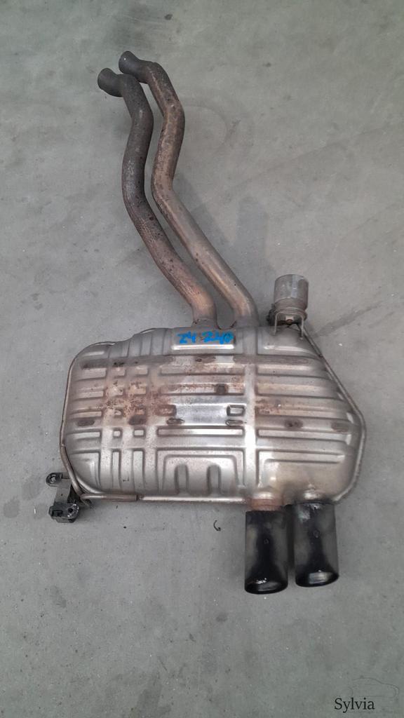 Achterste uitlaat einddemper M54 3.0i BMW Z4 serie E85 18107, Autos : Pièces & Accessoires, Systèmes d'échappement, -, Utilisé